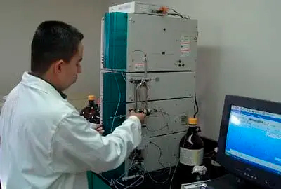 Elementos requeridos para un diagnóstico de Laboratorio Elementos requeridos diagnostico Laboratorio 2