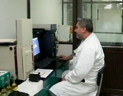 Elementos requeridos para un diagnóstico de Laboratorio Elementos requeridos diagnostico Laboratorio 3