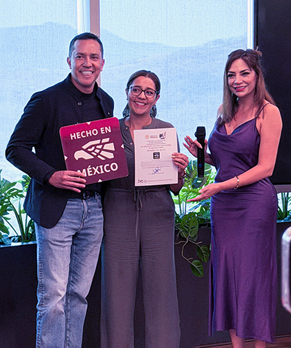 Axen Agro recibe certificación “Hecho en México” y consolida su proyección internacional Axen Agro recibe certificacion Hecho Mexico consolida proyeccion internacional 1